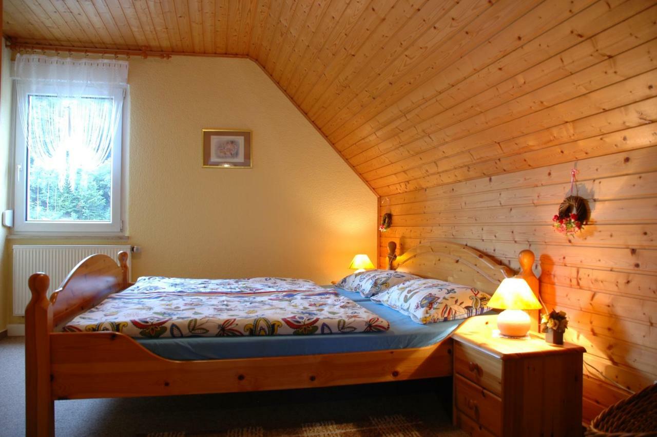 Ferienwohnungen "Gruendelrast" Prossen Buitenkant foto